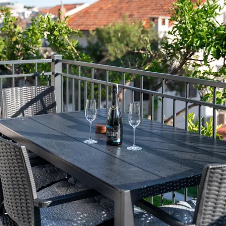 Apartment 1 Baska Voda